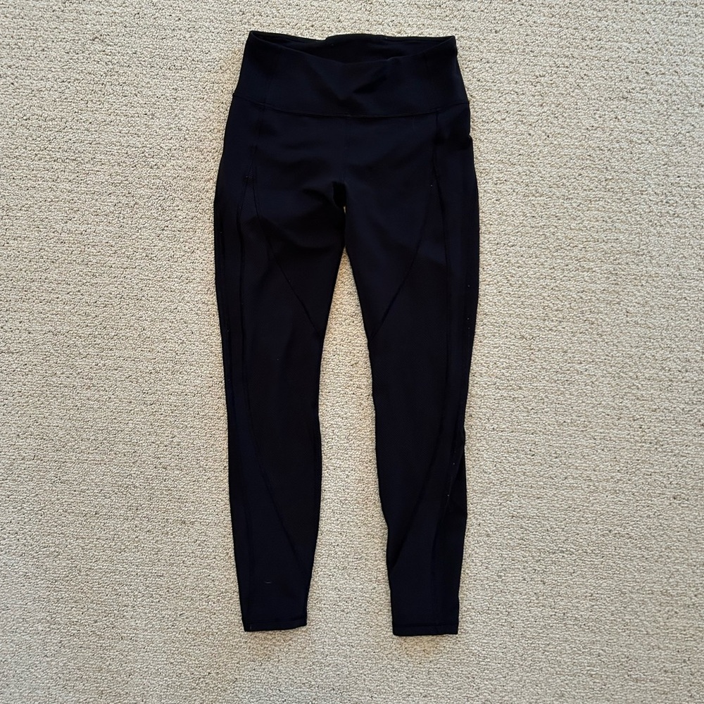 Black Lululemon Ribbed Leggings